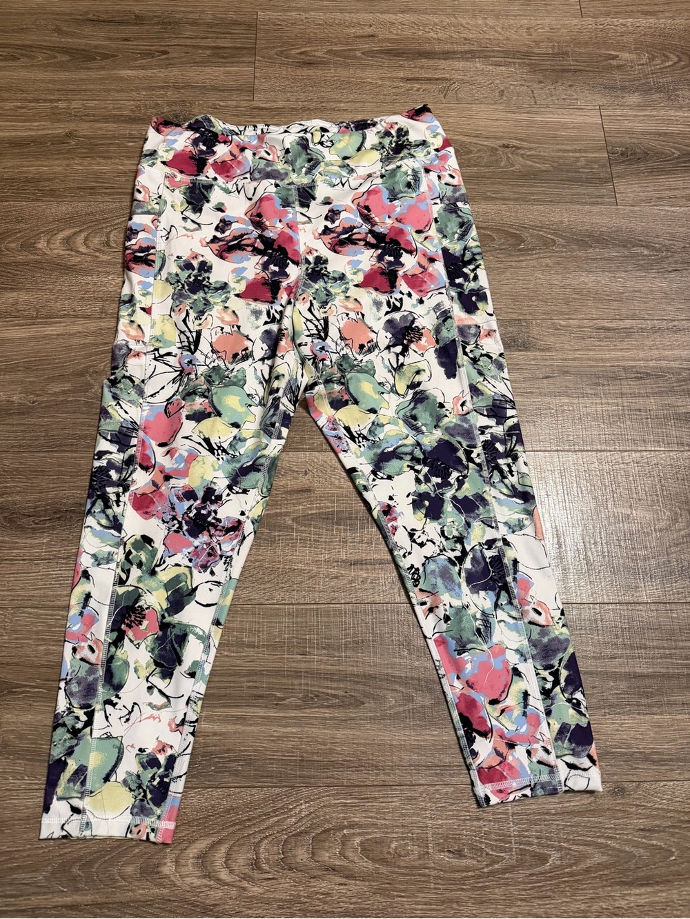 Women’s Floral Print Leggings - White Multi